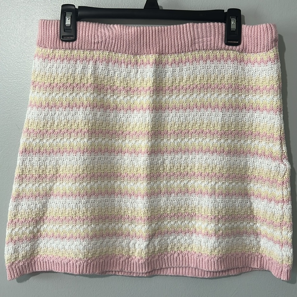 Pull-on Knit Sweater Skirt